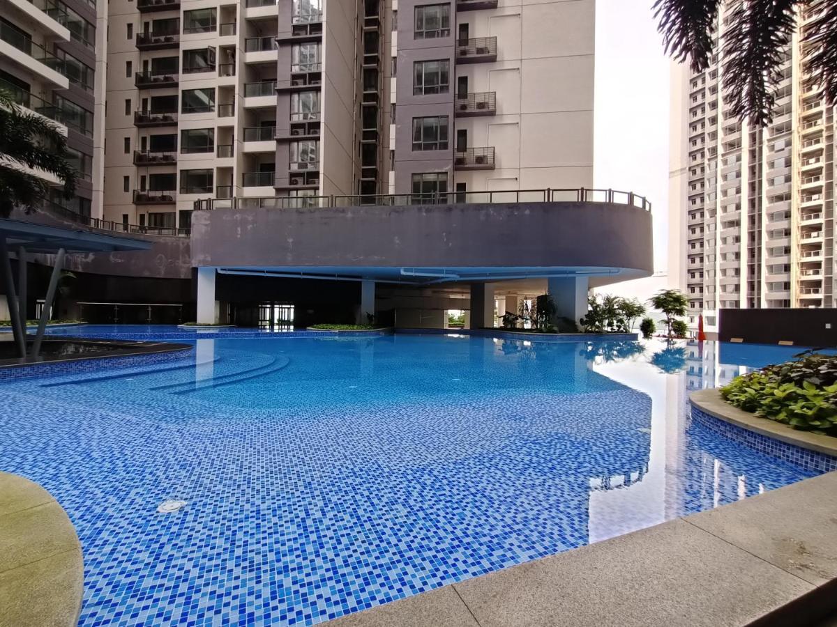 R&F Princess Cove Premium Homestay Famaily Johor Bahru Buitenkant foto