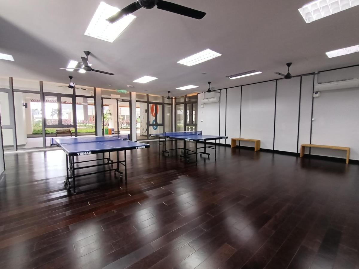 R&F Princess Cove Premium Homestay Famaily Johor Bahru Buitenkant foto